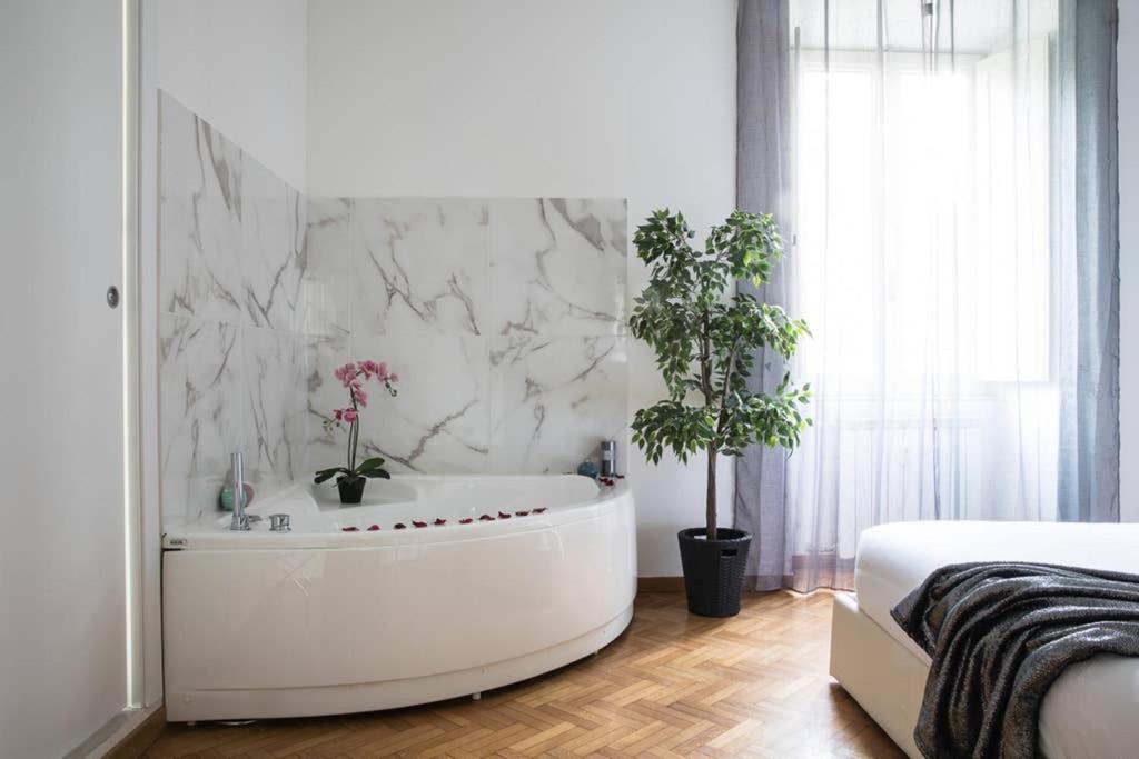 רומא Silver Luxury Jacuzzi Suite Trastevere - Top Collection מראה חיצוני תמונה